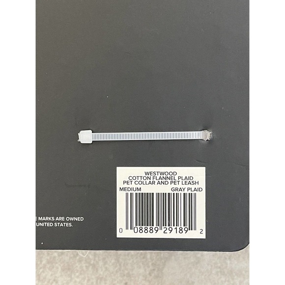 UGG Westwood Medium 2 Piece Dog Collar and Leash Set Grey Plaid Flannel Cotton - Picture 11 of 11